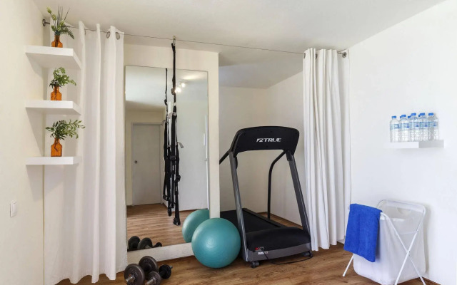STAY Rhodes HoStel & Bar