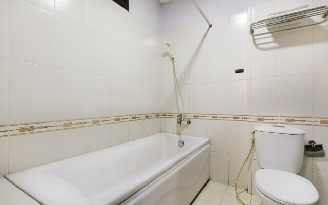 OYO 500 A Loc Hotel