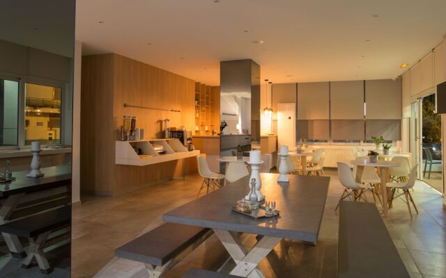 Theofilos City Hotel