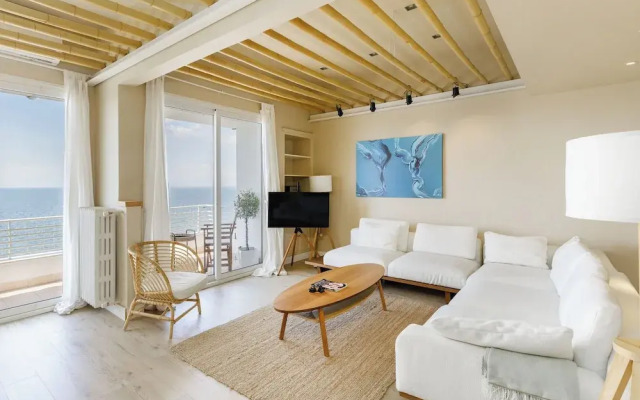 Infinity & Beyond seafront apartments