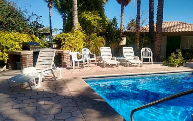 New! Cabana Frida 1/bdr