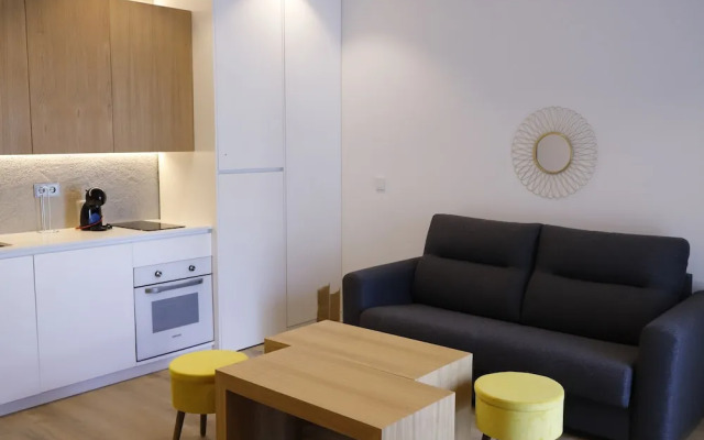 Medina Homes Puente Romano