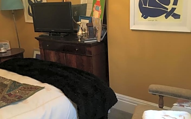 Wynberg House Swansea Bed  Breakfast