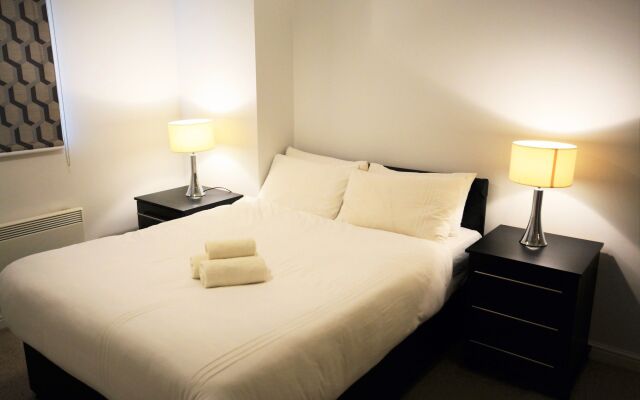 Zen Apartments - Docklands