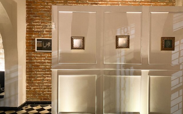 Casa Charlotte Alma Hotels