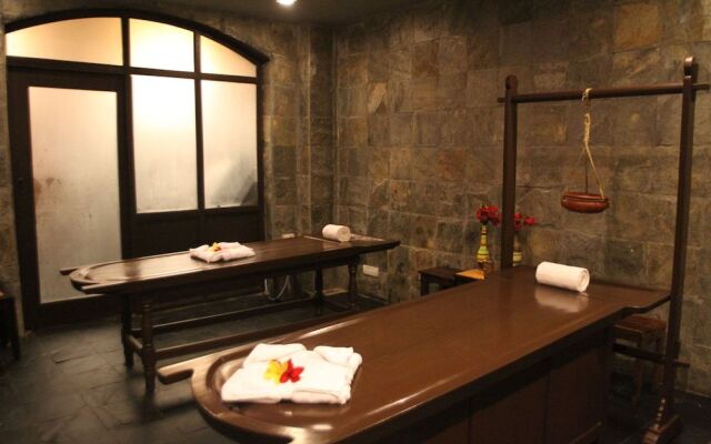 Discover Resorts