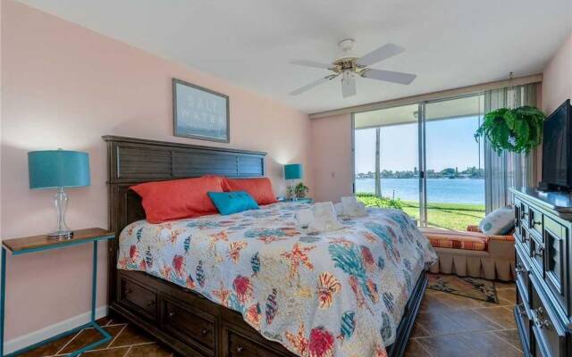 Bahia Vista 7115 - Two Bedroom Condo