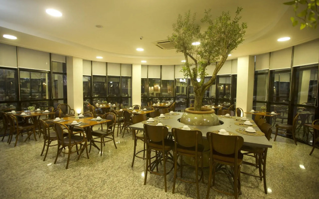 Hotel Mogano Premium