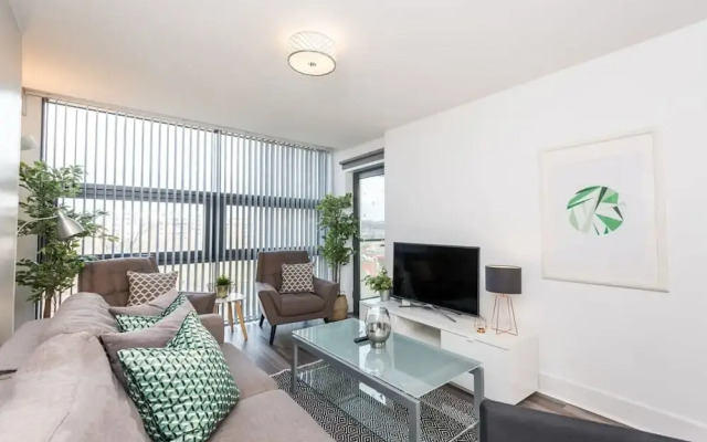Host Apartments Standish Street Place