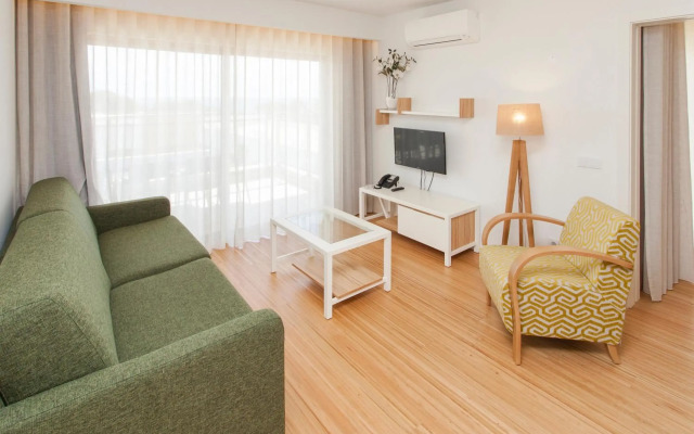 Alfagar Aparthotel