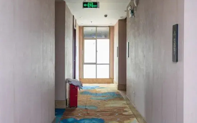 Jiabaihe Business Hotel (Shenzhen Shajing)