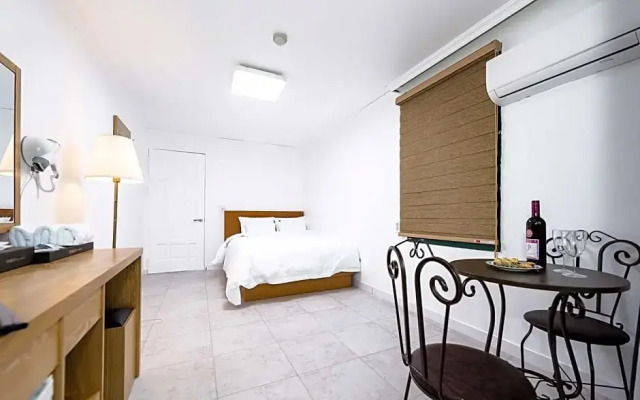 Yangyang Hotel Carrot