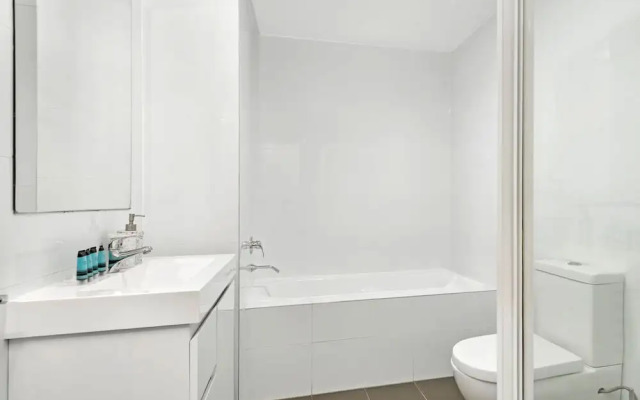 Kozyguru | Westmead | Modern Apt | Near Hospital