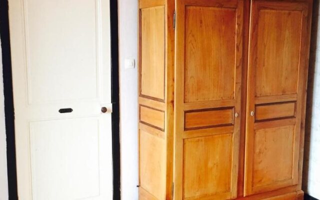 Aux Caprices des Dieux