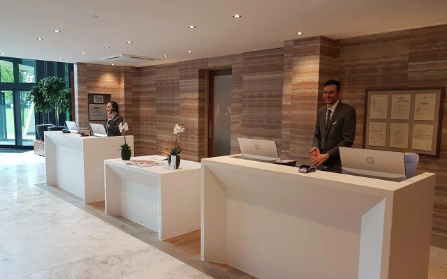 Staverton Park Hotel & Golf Club