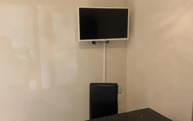 Komegloba Mega room