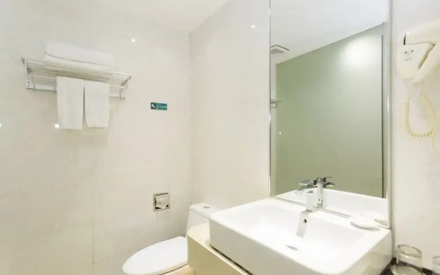 kaiserdom Hotel Huanshi Road Tao jin Metro Station