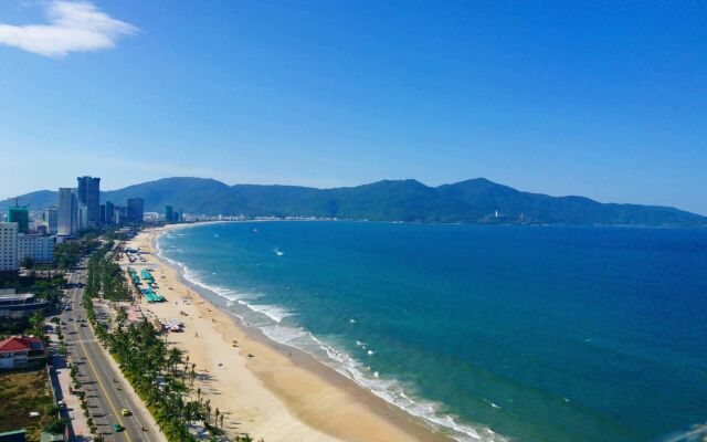 HAIAN Beach Hotel & Spa