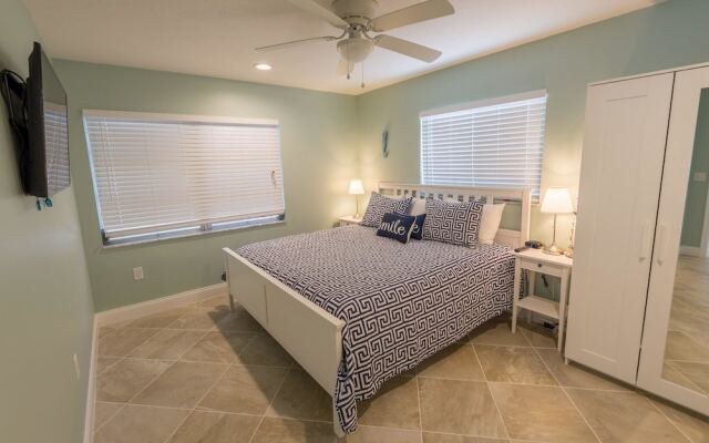 Mermaids Sunrise Apartment 3