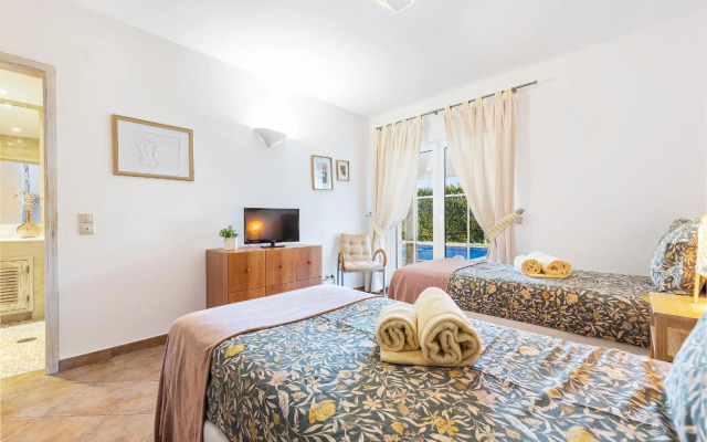 Villa Dome by OCvillas