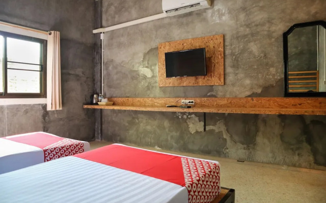 OYO 674 Greenery Home