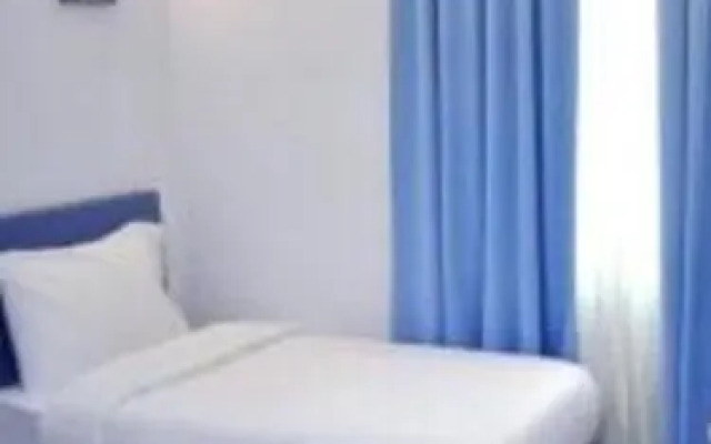 YY318 Hotel