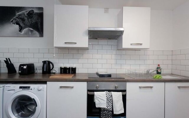 Kirkstall House