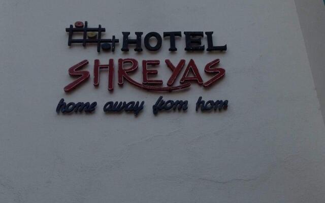 Hotel Shreyas