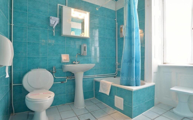 Konstantinoupolis Hotel