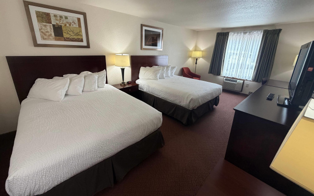 Travelodge by Wyndham Ishpeming/Marquette
