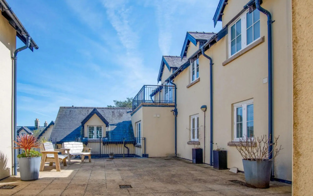 Minarvon - 2 Bedroom Apartment - Saundersfoot