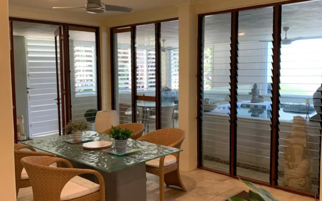 Beachside 4 with private heated plunge pool