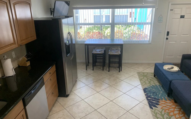 Gulf Breeze Bungalows
