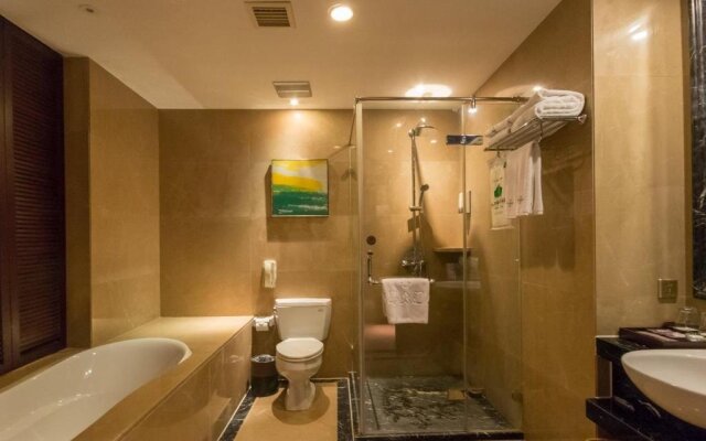 Phalam Jade Hotel