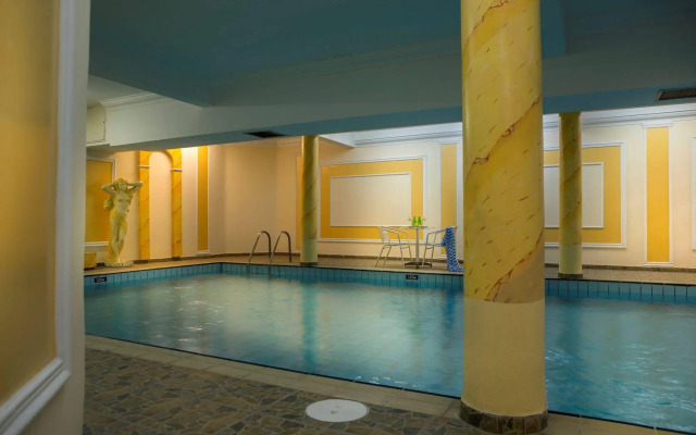 Kapetanios Limassol Hotel