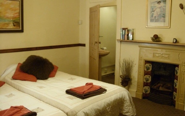 The Chichester Inn