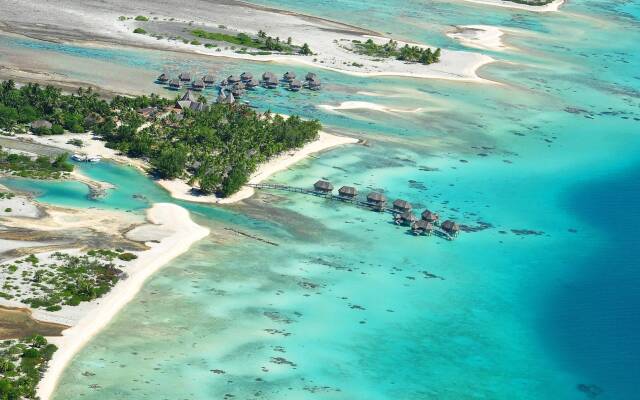 Tikehau Pearl Beach Resort