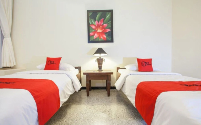 Reddoorz Near Kalibaru Station 2