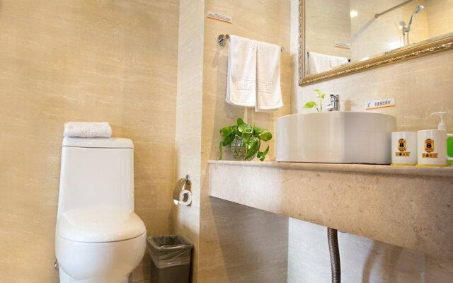 Super 8 Hotel Shanghai Fengxian Sports Center