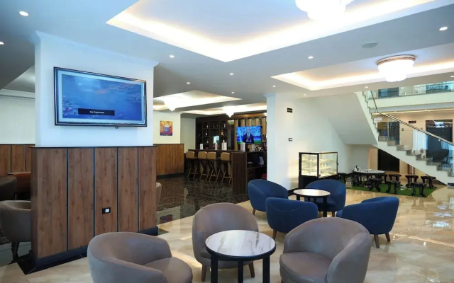 Crescent International Hotel