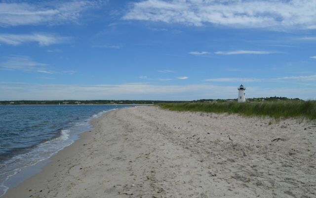 Edgartown Commons