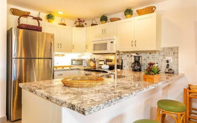 Maui Kamaole D-211 - 2 Br Condo