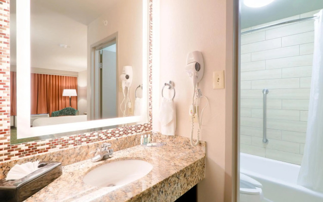Quality Inn Near the Island Pigeon Forge
