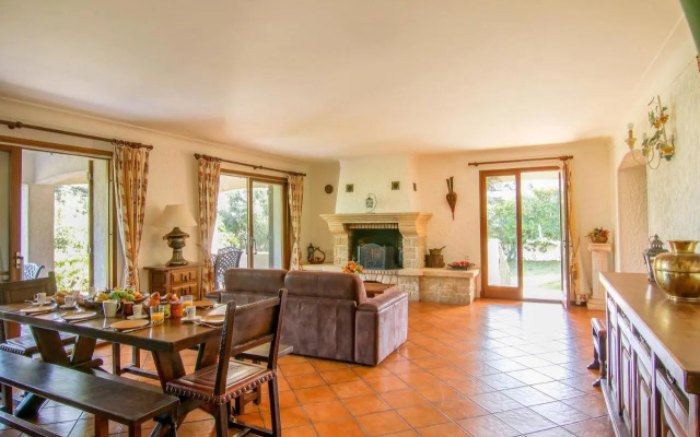Villa Eden