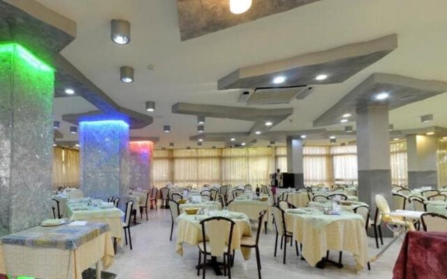 Hotel Astor