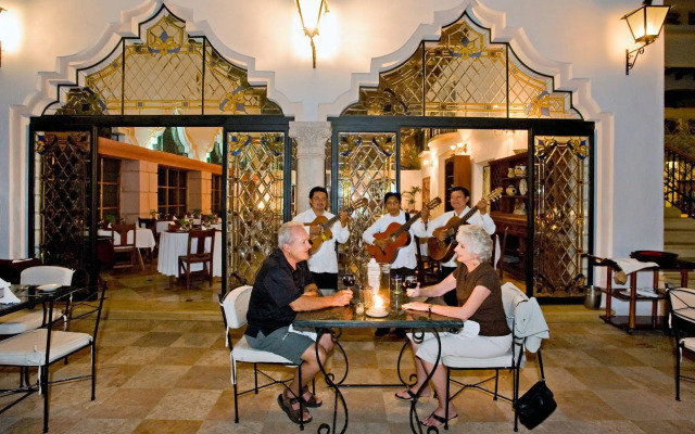 The Lodge at Chichen Itza