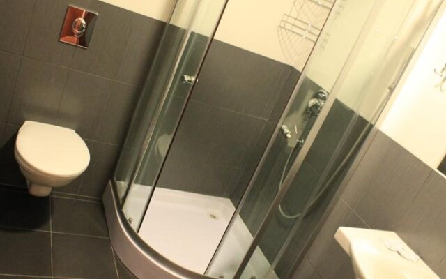 Apart Hotel "Eden"