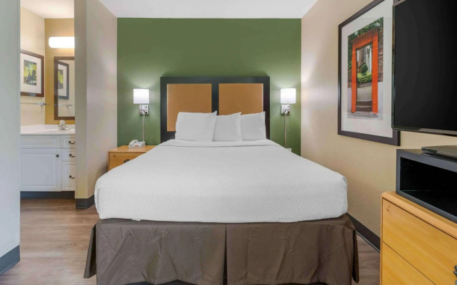 Extended Stay America Select Suites Atlanta Perimeter Peacht