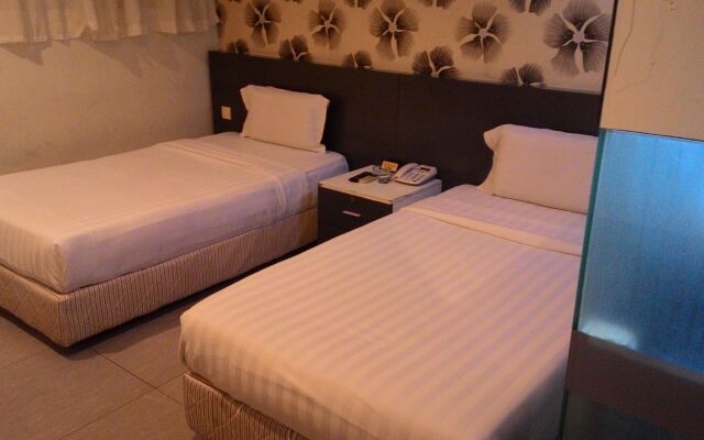 Prince Hotel