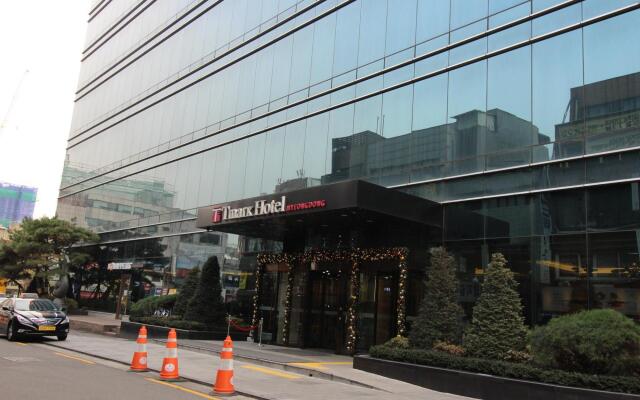 hotelImage